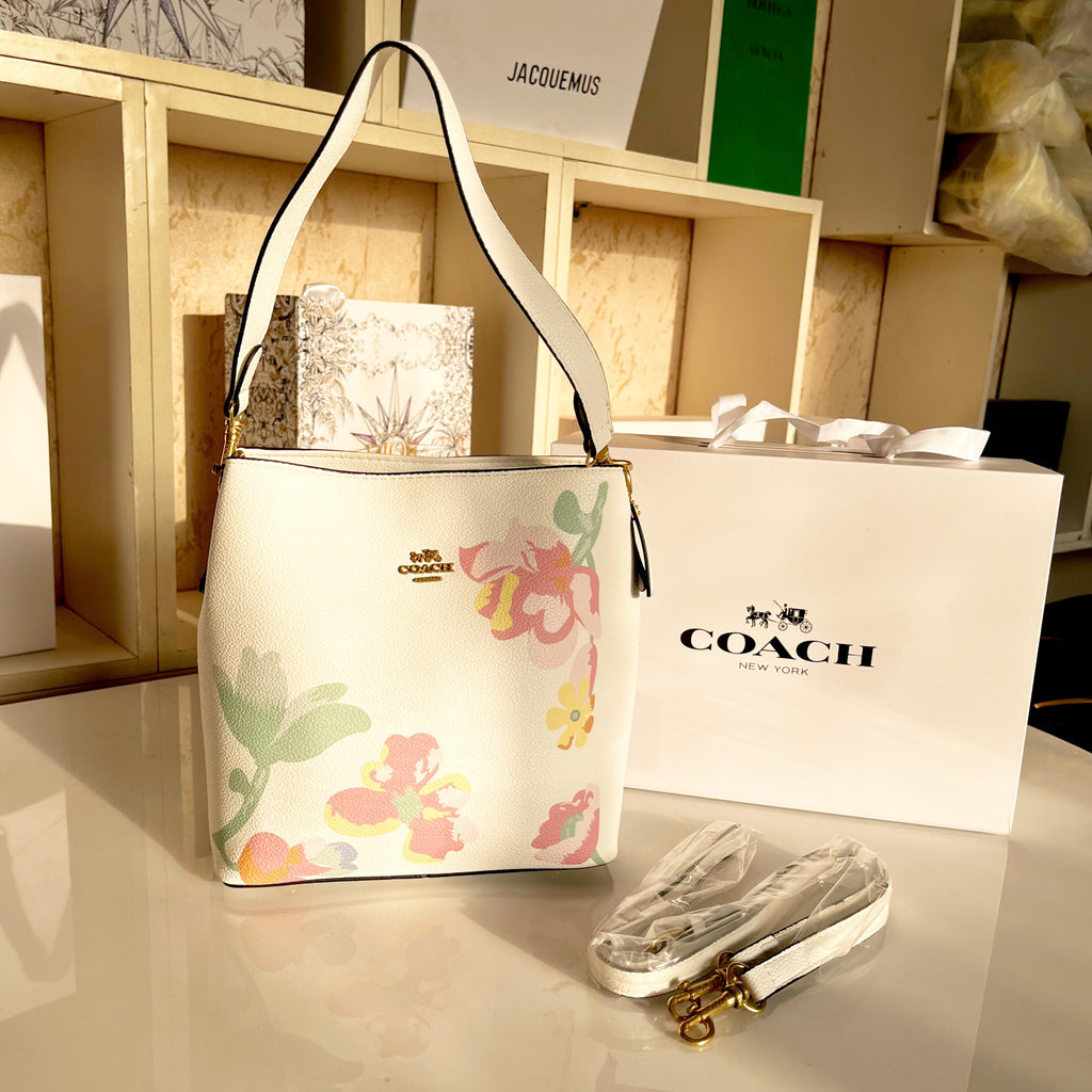 Coach Bucket Bag